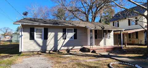 706 Anderson Street, Elizabeth City, NC 27909