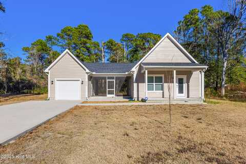 392 Crabapple Road, Southport, NC 28461