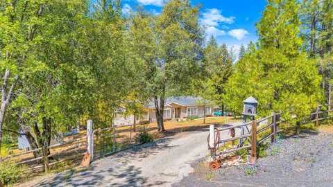 11360 Bridal Drive, Groveland, CA 95321