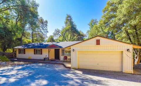 15432 Paseo De Los Robles Rd, Sonora, CA 95370