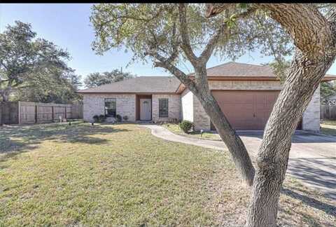 829 Redwood Avenue, Rockport, TX 78382