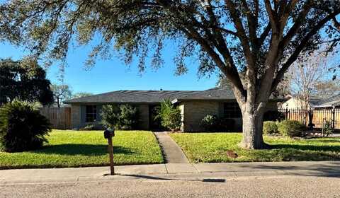 1525 Virginia Avenue, Kingsville, TX 78363