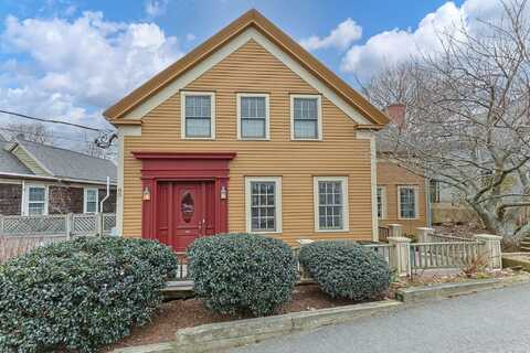 83 Bradford Street, Provincetown, MA 02657