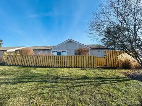 8122 Timbertree Way, Beckett Ridge, OH 45069