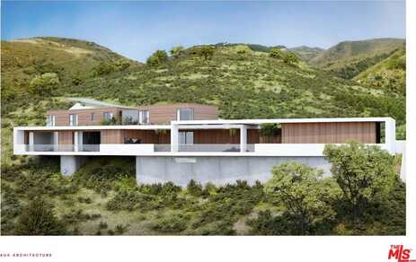 2826 Coralglen Dr, Malibu, CA 90265