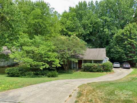 732 Shawnee Drive, Charlotte, NC 28209