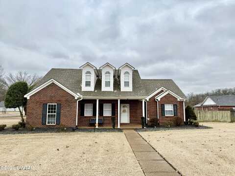 2370 Plantation Drive, Dyersburg, TN 38024