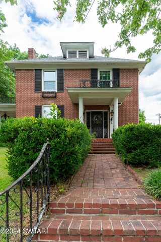 145 Terrace Place, Jackson, TN 38301