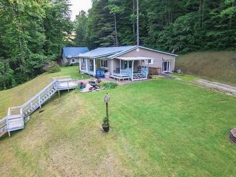 1998 Little Lick Fork, East Point, KY 41216