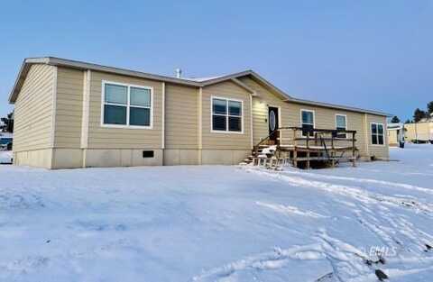 2805 Roundup Ct, Colstrip, MT 59323