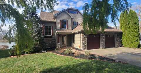 3540 E Oak Lake Drive, Port Clinton, OH 43452