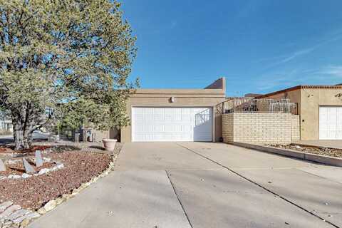 420 Ortiz Drive NE, Albuquerque, NM 87108