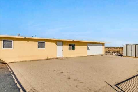 18039 E Ave R, Llano, CA 93544