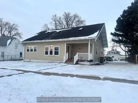 1617 M St, Aurora, NE 68818