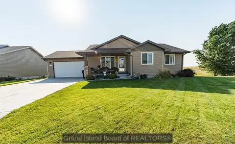 102 Switchgrass, Grand Island, NE 68803