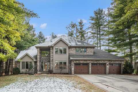 3991 Shoals Drive, Okemos, MI 48864