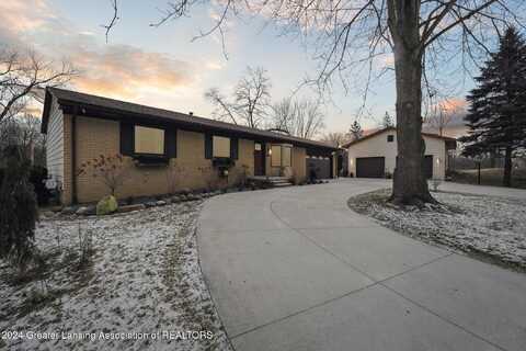 11891 Four Lakes Drive, South Lyon, MI 48178