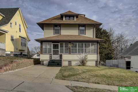 1541 S 25 Avenue, Omaha, NE 68105