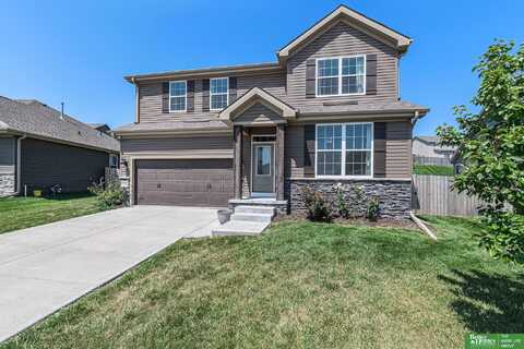 7832 S 185 Street, Omaha, NE 68136