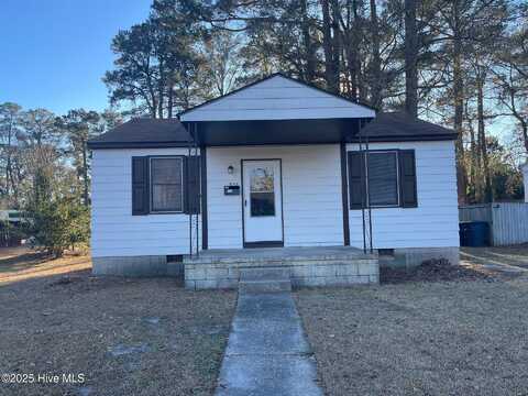 514 New River Drive, Jacksonville, NC 28540