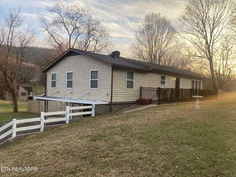 4556 Rocky Branch Rd, Walland, TN 37886