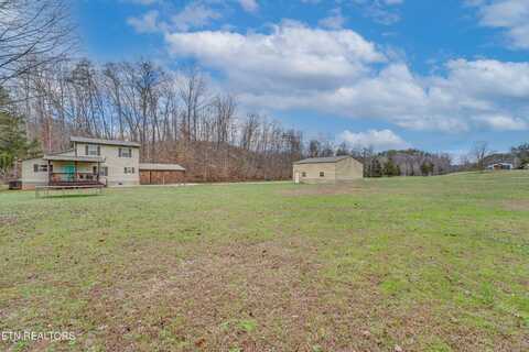 288 Jd Farm Rd, Tellico Plains, TN 37385