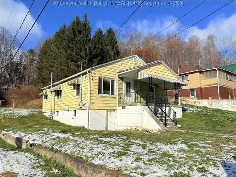 203 Summit Street, Sophia, WV 25921