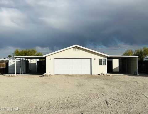 49613 Jade Ave, Quartzsite, AZ 85346