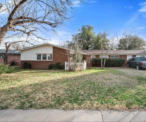 2703 54th Street, Lubbock, TX 79413