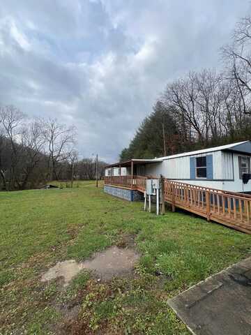 65 KY RT. 302, Hagerhill, KY 41222