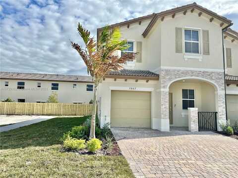 2867 SE 25th TER, Homestead, FL 33035