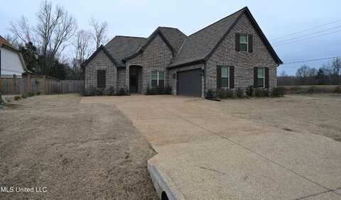 4007 Bakersfield Drive, Nesbit, MS 38651