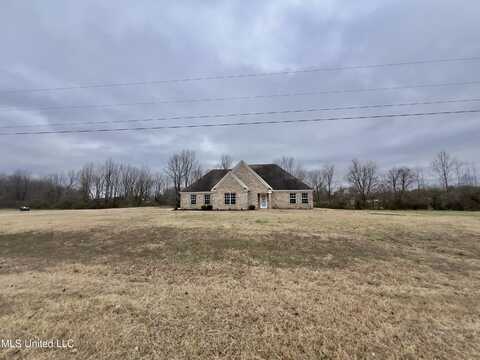 63 Moore Loop, Byhalia, MS 38611