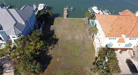 20 N PINE CIRCLE, BELLEAIR, FL 33756