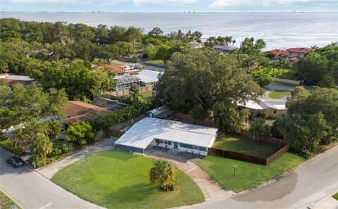 8204 CONSTANCE DRIVE, SARASOTA, FL 34243