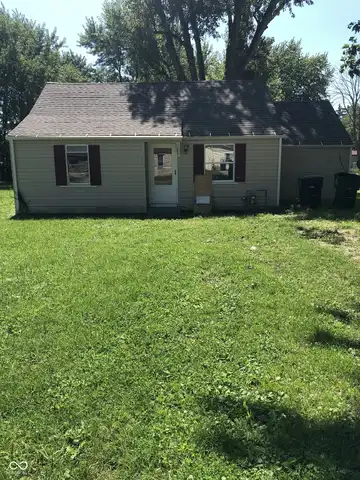 1005 E 21st Street, Muncie, IN 47302