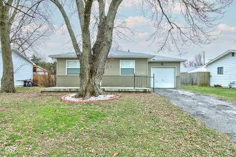 8 Crestview Drive, Greenwood, IN 46143