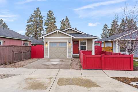 20288 Poe Sholes Drive, Bend, OR 97703