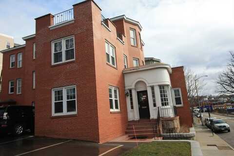 53 E Central St, Worcester, MA 01605