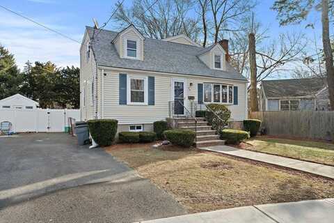 80 Grogan Ave, Quincy, MA 02169