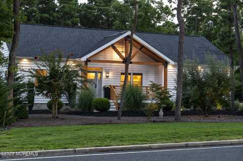 318 Frog Pond Road, Little Egg Harbor, NJ 08087