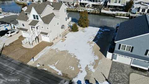 55 Harold Lane, Beach Haven West, NJ 08050