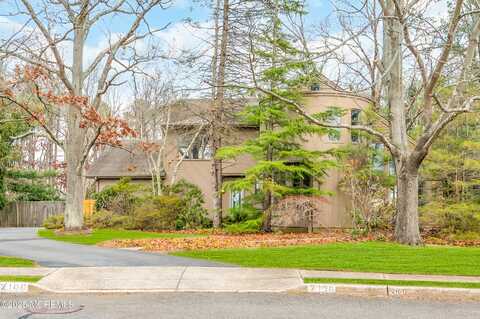 2100 Princeton Court, Allenwood, NJ 08720