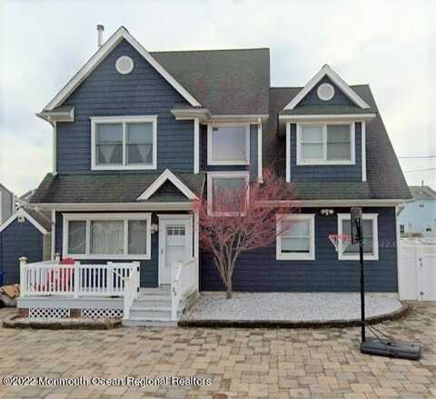 23 Point Road, Toms River, NJ 08753