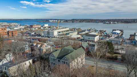 16 Guilford Court, Portland, ME 04101