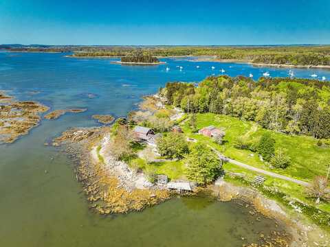 83 Weir Point Road, Saint George, ME 04859
