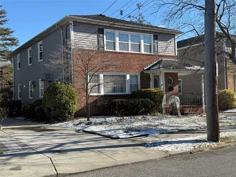 7 Gibson Boulevard, Valley Stream, NY 11581