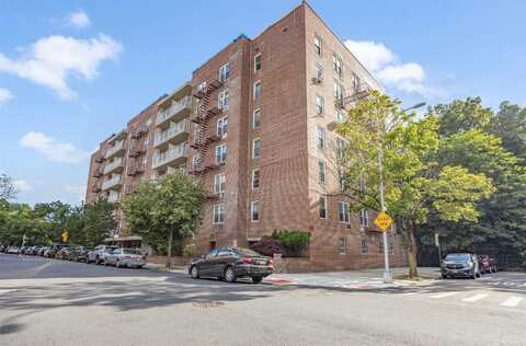 68-20 Selfridge Street, Forest Hills, NY 11375