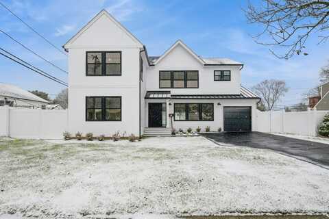 39 Devon Road, Bethpage, NY 11714