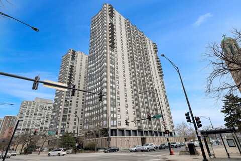 5701 N Sheridan Road, Chicago, IL 60660